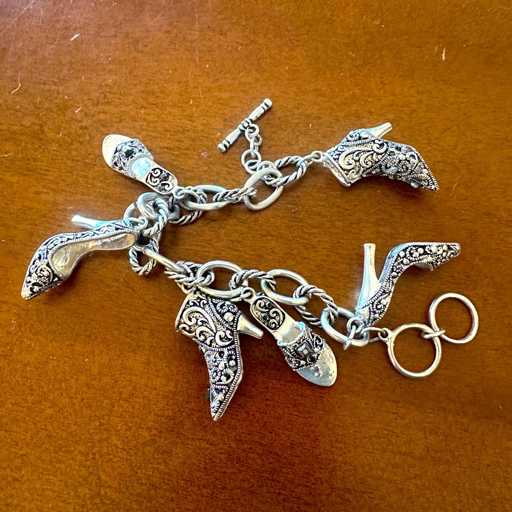 Adorable Silver toggle Charm Bracelet with Shoe Pendants